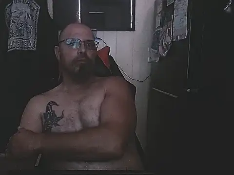 KrazyLegz online show from 09.13.25