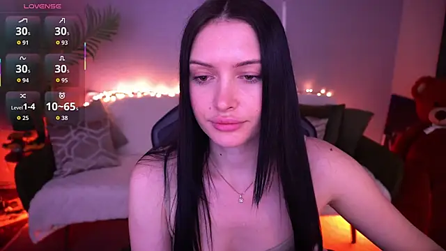 MilaSecrett online show from 04.13.26