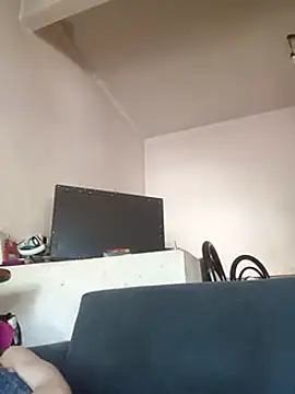 Snapshot of gala2 chatting on 01.13.25 gala2 online show from 01.13.25