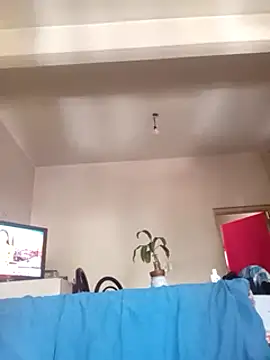 Snapshot of gala2 chatting on 01.14.25 gala2 online show from 01.14.25