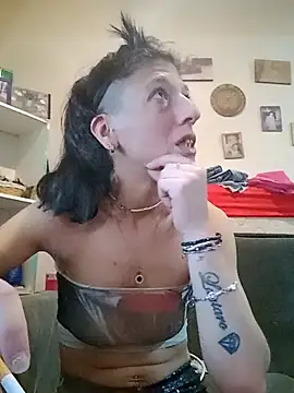 Snapshot of gala2 chatting on 02.13.25 gala2 online show from 02.13.25