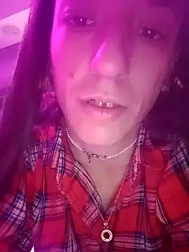 Snapshot of gala2 chatting on 02.15.25 gala2 online show from 02.15.25