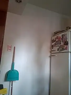 Snapshot of gala2 chatting on 03.05.25 gala2 online show from 03.05.25