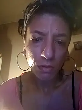 Snapshot of gala2 chatting on 03.10.25 gala2 online show from 03.10.25