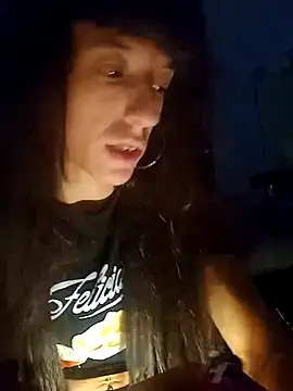 Snapshot of gala2 chatting on 03.19.25 gala2 online show from 03.19.25