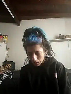 Snapshot of gala2 chatting on 09.26.25 gala2 online show from 09.26.25