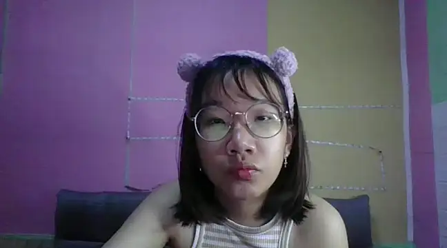 Nanoko online show from 12.09.24