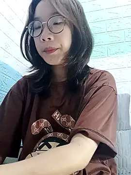 Nanoko online show from 04.18.26