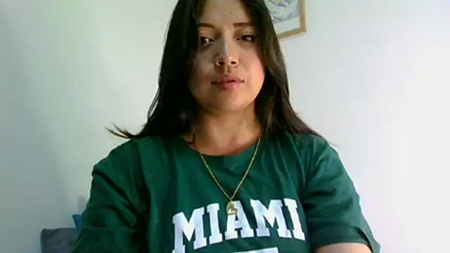 Snapshot of katherodriguezx chatting on 02.24.26 katherodriguezx online show from 02.24.26