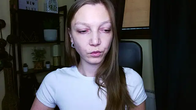 EmillyPlay online show from 02.24.26