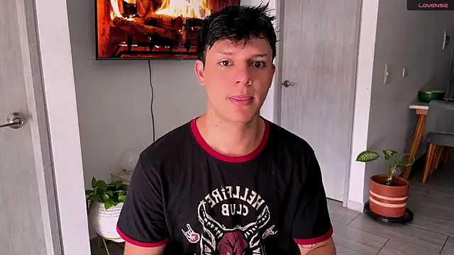 Alexxblue online show from 04.07.26