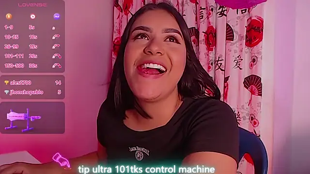 Snapshot of Miaa_Cameron chatting on 01.10.25 Miaa Cameron online show from 01.10.25