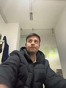 Nicolds14 online show from 11.20.25