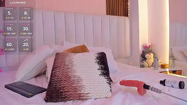 ivy collins online show from 02.02.26