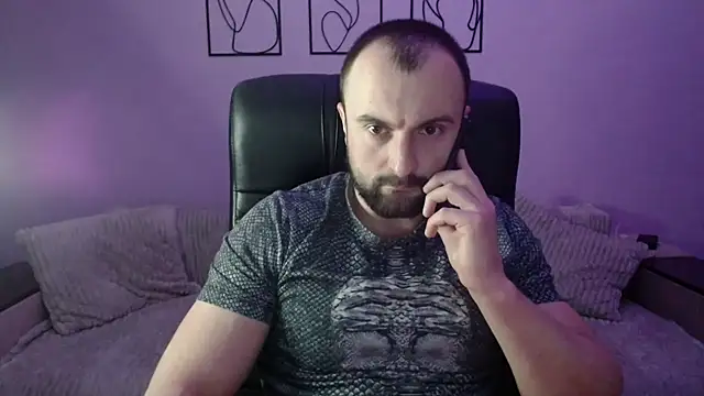 brindlefly6969 online show from 02.12.26