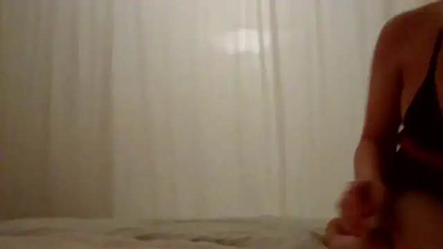 Snapshot of SallyCumLaude chatting on 03.07.25 SallyCumLaude online show from 03.07.25