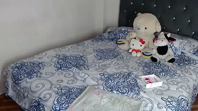 Chantal hott online show from 03.31.26