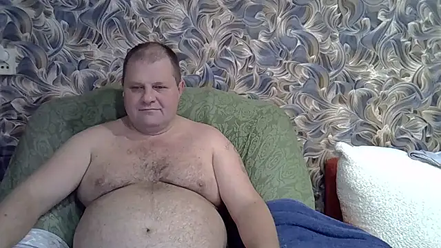 Snapshot of Nilola6 chatting on 11.18.25 Nilola6 online show from 11.18.25