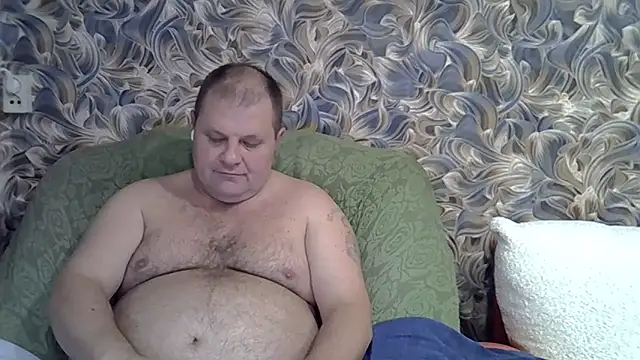 Snapshot of Nilola6 chatting on 11.20.25 Nilola6 online show from 11.20.25