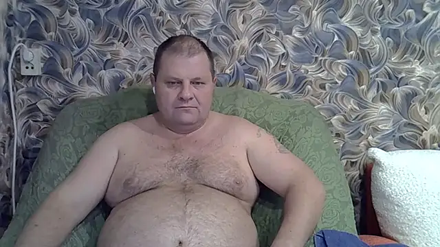 Snapshot of Nilola6 chatting on 11.21.25 Nilola6 online show from 11.21.25