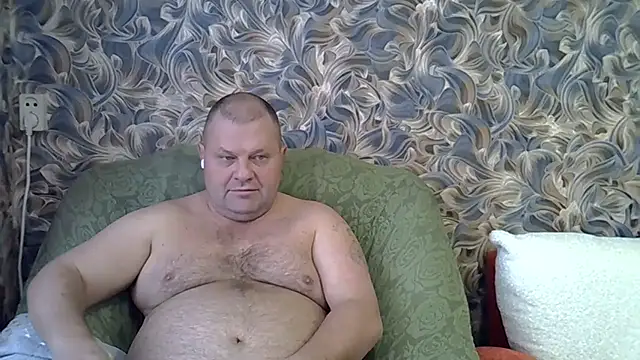 Snapshot of Nilola6 chatting on 12.02.25 Nilola6 online show from 12.02.25