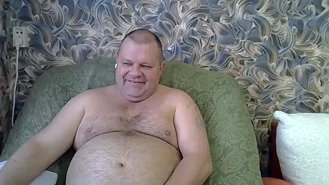 Snapshot of Nilola6 chatting on 12.03.25 Nilola6 online show from 12.03.25