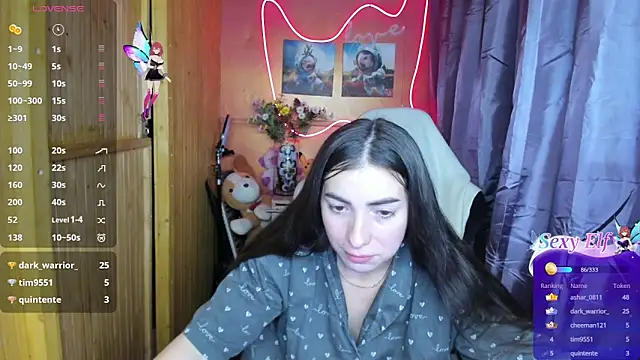 Snapshot of Fiery_Brunette_ chatting on 12.24.24 Fiery Brunette  online show from 12.24.24