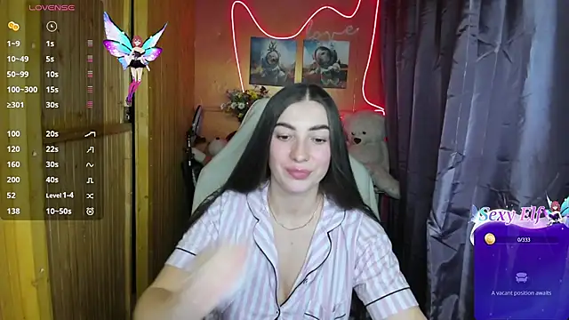 Snapshot of Fiery_Brunette_ chatting on 01.07.25 Fiery Brunette  online show from 01.07.25