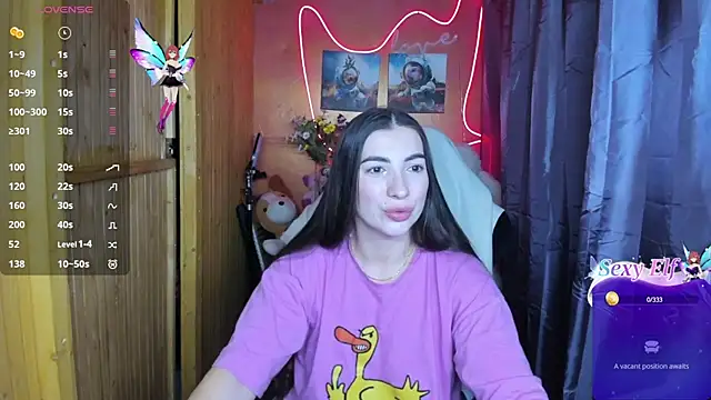 Snapshot of Fiery_Brunette_ chatting on 01.11.25 Fiery Brunette  online show from 01.11.25