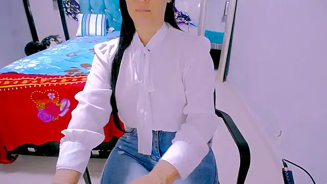 BitterMomXxx online show from 03.30.26