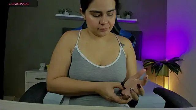 ayla13  online show from 07.04.26