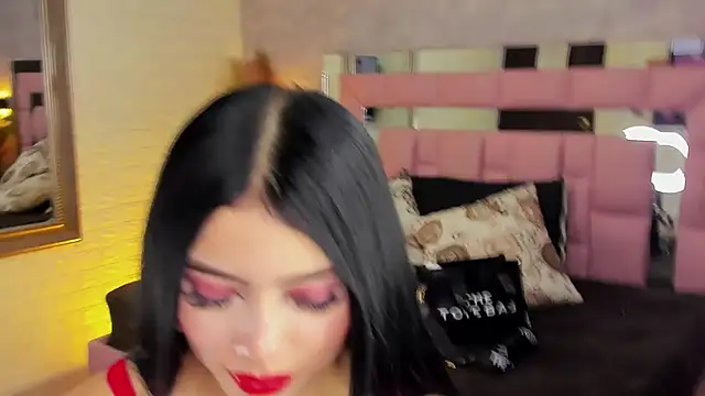 catalina  23 online show from 02.04.25