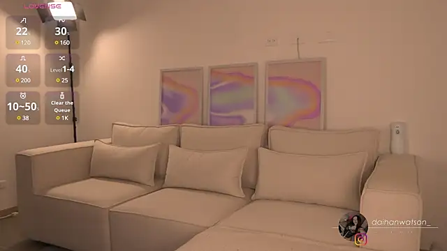 Daihanwatson  online show from 01.11.25