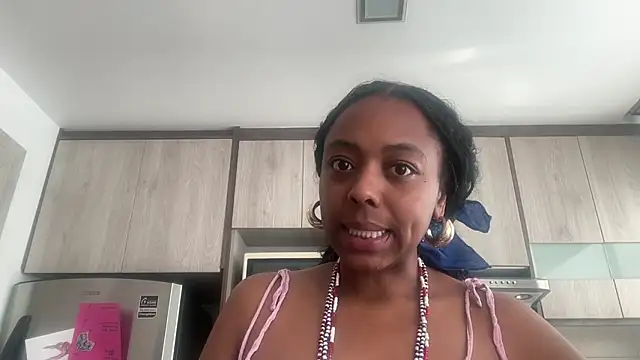 ChocolateCakeQueen online show from 03.19.26