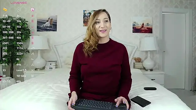 Snapshot of IreneHope chatting on 03.07.25 IreneHope online show from 03.07.25