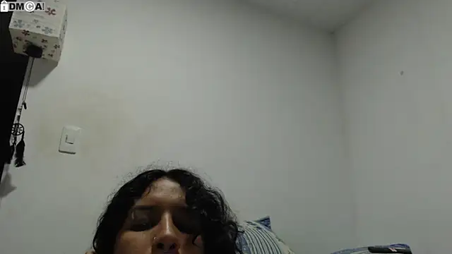 AlinaWoolf  online show from 02.17.26