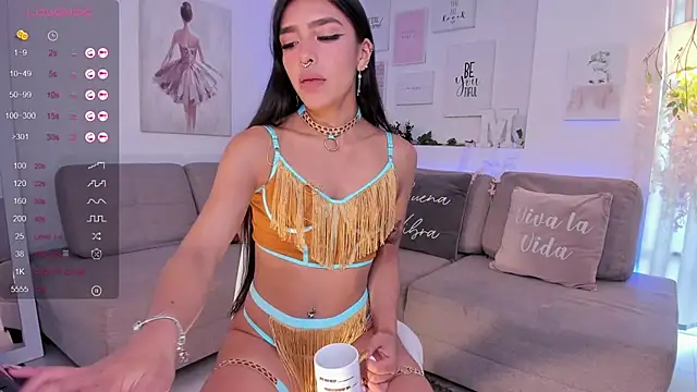 Snapshot of Michelle_se chatting on 12.28.24 Michelle se online show from 12.28.24