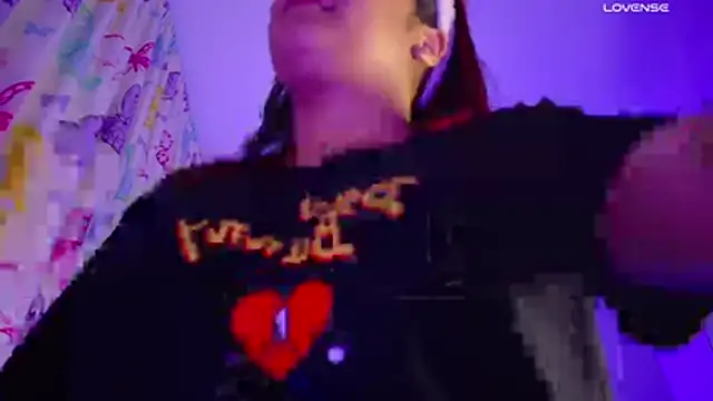 NicolleTaylor online show from 05.12.26