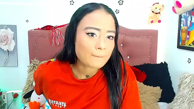 Snapshot of AngeDrty chatting on 02.07.25 AngeDrty online show from 02.07.25