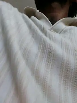 Snapshot of Csndy chatting on 10.02.25 Csndy online show from 10.02.25