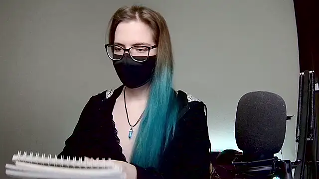 Snapshot of amber_candyfloss chatting on 12.30.24 amber candyfloss online show from 12.30.24