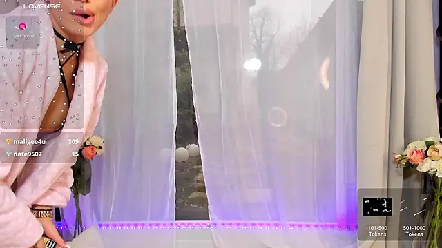 Selena Reeves online show from 02.15.26