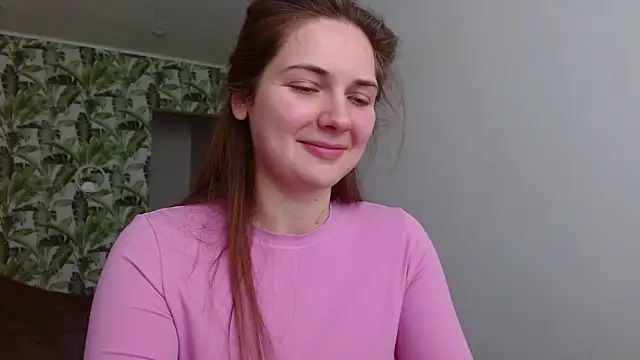 Olivia shine online show from 02.20.26