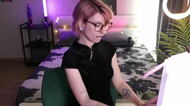  Moonlight t online show from 05.23.26