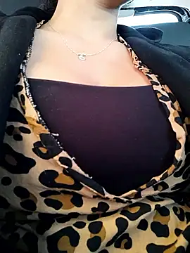 Emily Wane online show from 04.13.26