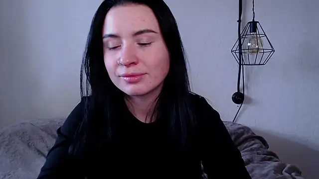 Snapshot of KristinSquirt chatting on 02.14.25 KristinSquirt online show from 02.14.25