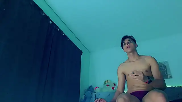 Liamscott  online show from 02.17.26