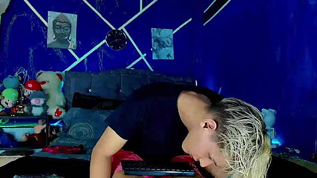 Liamscott  online show from 05.25.26