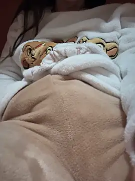 Snapshot of rossana99_ chatting on 03.16.25 rossana99 online show from 03.16.25