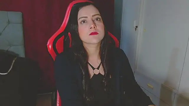 Noamartin  online show from 02.17.26